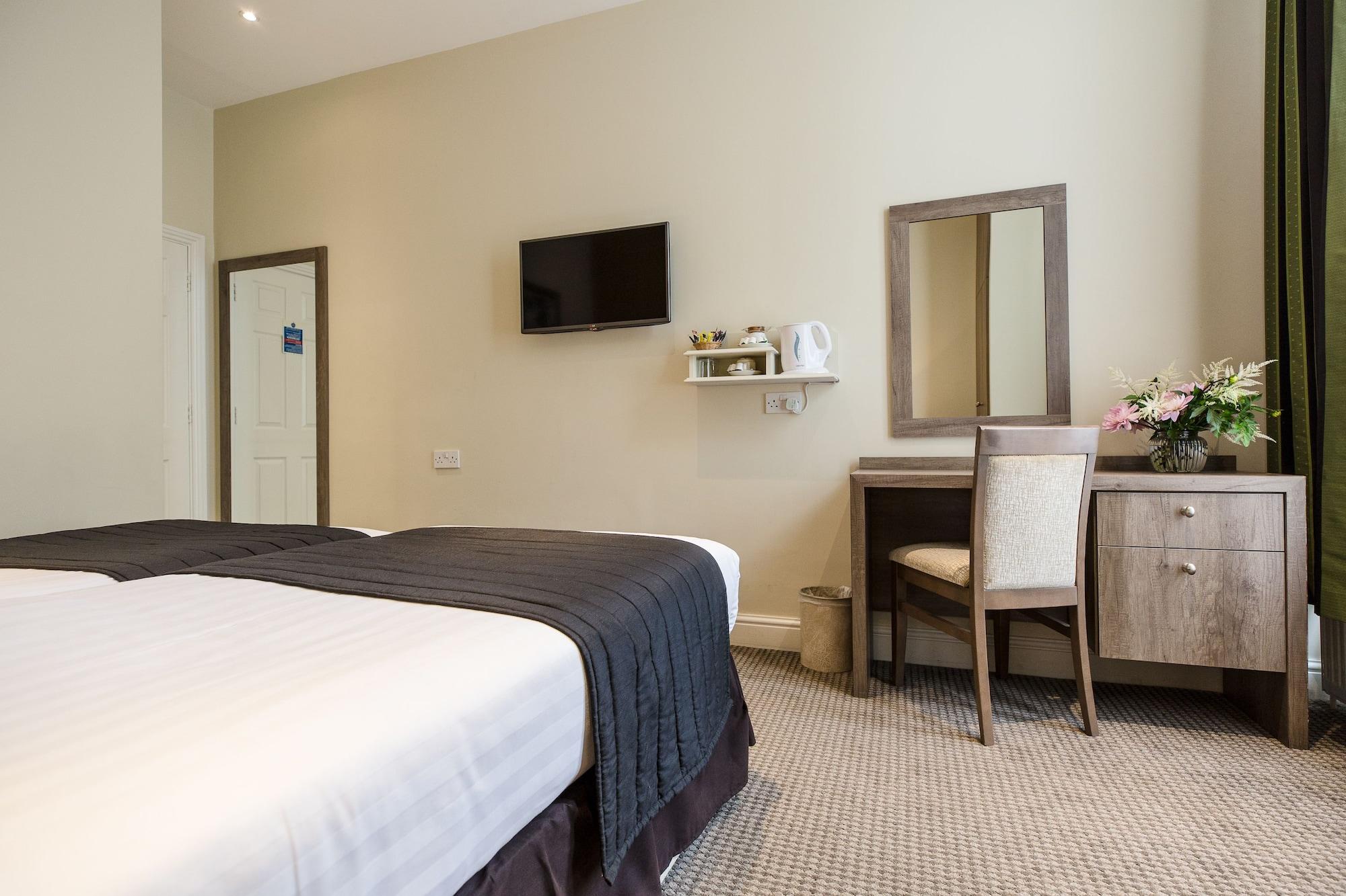 Kensington Gardens Hotel Лондон Екстериор снимка