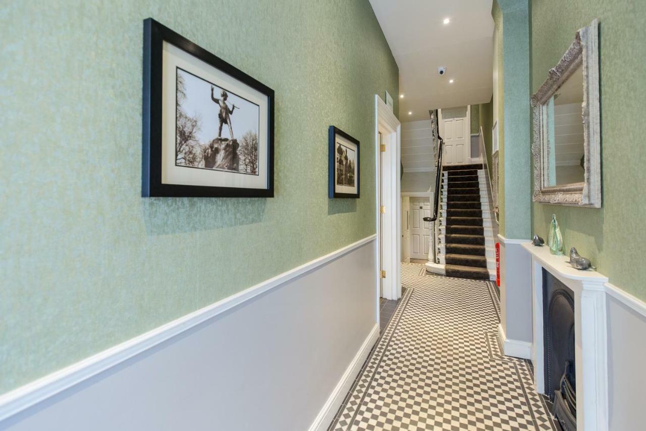 Kensington Gardens Hotel Лондон Екстериор снимка